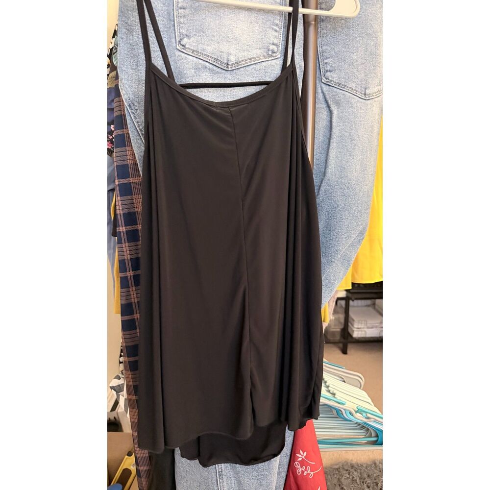 Black Strappy Deep V-Neck Flowy Tank Top XXL